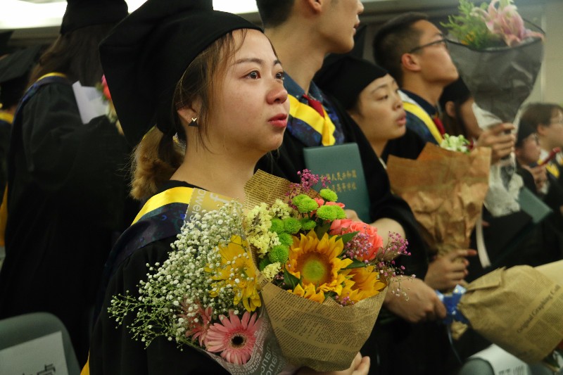 学院2017届本科生毕业典礼暨授位仪式隆重举行